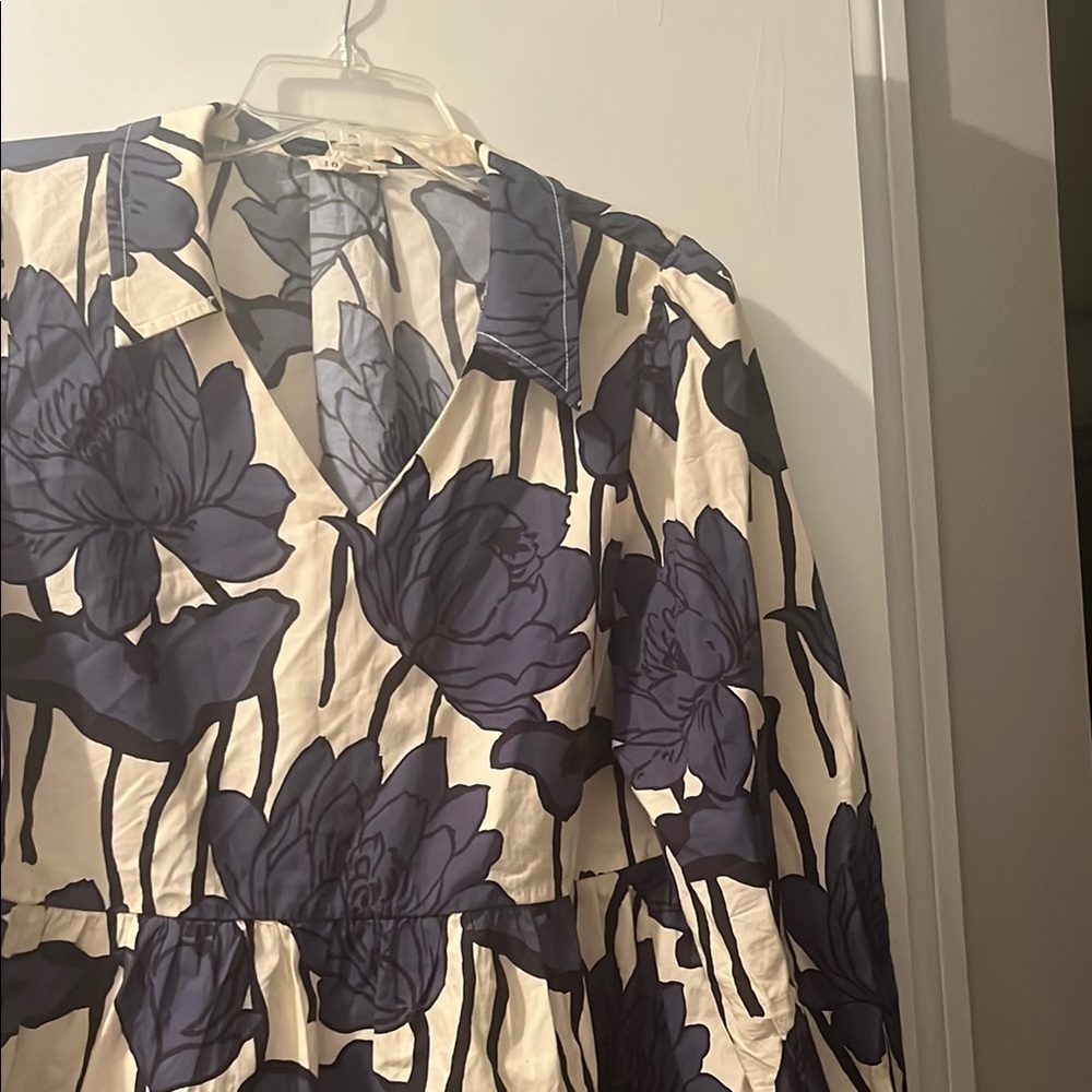 Floral Print Blouse in Cream and Blue